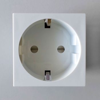 Schuko power socket, 45x45 mm, white, Connbox